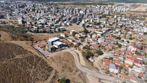Çiğli’de yol ve park çalışmaları hız kesmeden sürüyor 