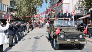 Menemen'de Zafer Bayramı coşkusu 