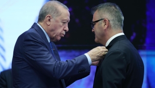2 belediye başkanı daha AK Parti'ye katıldı 