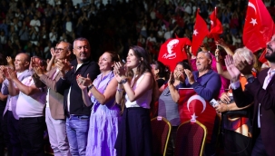 Alaçatı ve Çeşme'nin Kurtuluşu 103. yılında coşkuyla kutlandı 