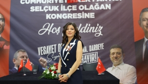 CHP Efes Selçuk'tan İzmir'e aydınlık bir örnek: Belediyeyi de ilçeyi de kadınlar yönetiyor! 