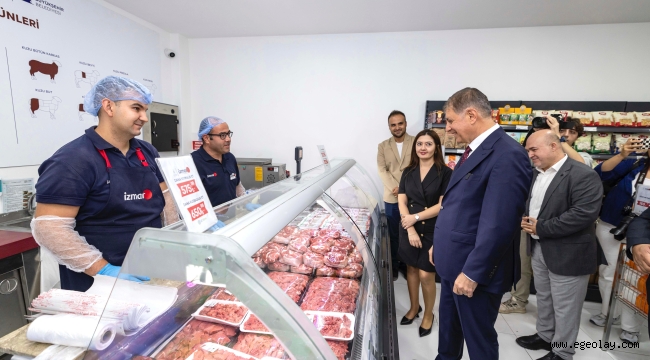 İZMAR'ın 11'inci mağazası Aliağa'da açıldı 