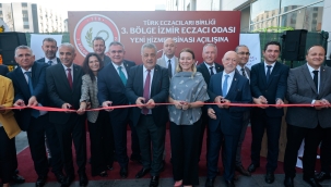 İzmir Eczacı Odası Yeni Hizmet Binasına Taşındı