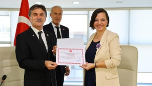 TEMAD’dan Başkan Helil Kınay’a Onursal Üyelik Beratı 