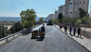 Buca'da tarihi asfalt yatırımı 