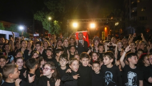 Bucalılar, Cumhuriyet Bayramı'nı coşkuyla kutladı 