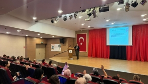 Çiğli Belediyesi'nden meme kanseri farkındalık semineri 