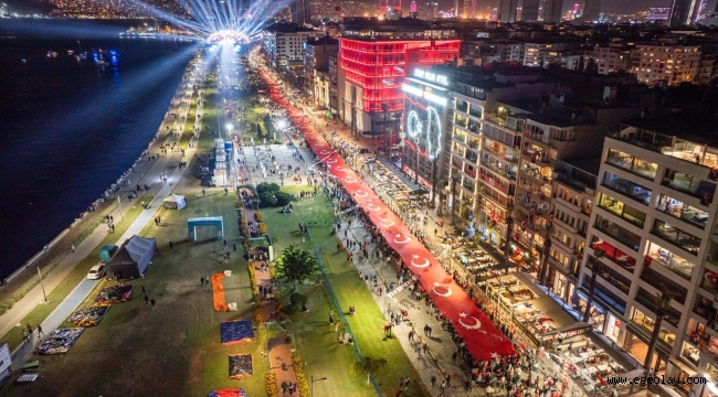 İzmir, Cumhuriyet coşkusuna hazır