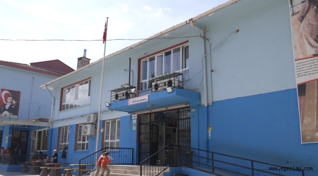İzmir'in okullarında veli Büyükşehir iş birliği 