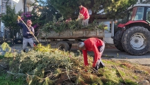 Menderes’te Atıklar Toplanıyor 
