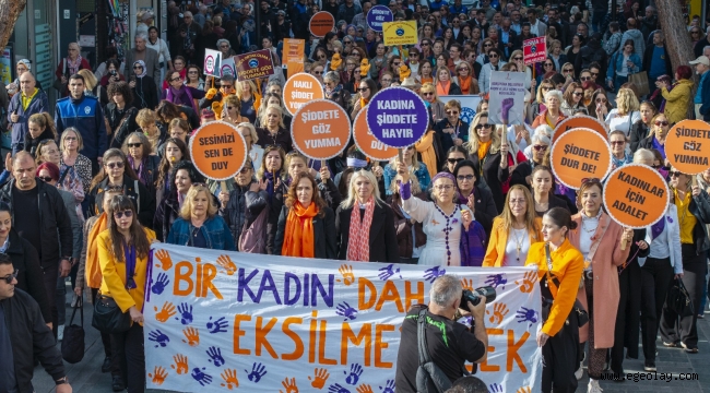 Karşıyaka'da 25 Kasım'da güçlü dayanışma: Şiddete karşı ses çıkar! 