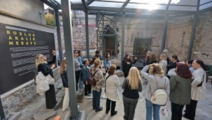 Sanat ve tarihi buluşturan Kıllıoğlu Hamamı’na yoğun ilgi 