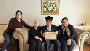 Atatürk’ü gören Ahmet Katipoğlu’nun ASIRLIK ÖMRÜ 100 fidanla taçlandı 