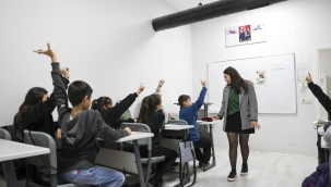 Buca Belediyesi'nden Gediz'de ücretsiz eğitim seferberliği 