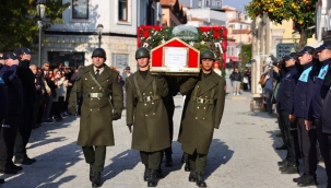 Çeşme efsane başkanını uğurladı 