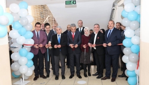 Erzurumlu İş İnsanı Halil Karapınar'dan Eğitime Destek 