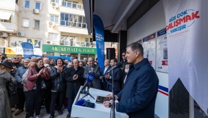 İZMAR’ın iki yeni mağazası Gaziemir ve Karşıyaka'da açıldı 