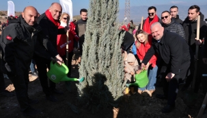 Menemen'de "İyi ki Doğdun Bebek Hatıra Ormanı" kuruldu 