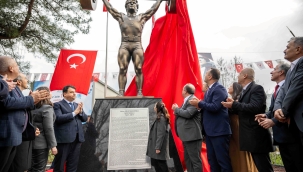 Cep Herkülü Bornova Pınarbaşı'nda Ölümsüzleşti 