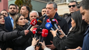 CHP Lideri Özgür Özel: "Uğur Mumcu Cinayetinde Çekilmeyen Tuğlalardan Halen Daha Karşımızda Bir Duvar Örülüdür" 