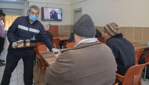 İzmir’de sosyal belediyecilik ısıtıyor 