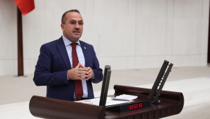 AK Partili Kırkpınar'dan Başarır'a: "İzmir Kimsenin Kalesi Değil" 