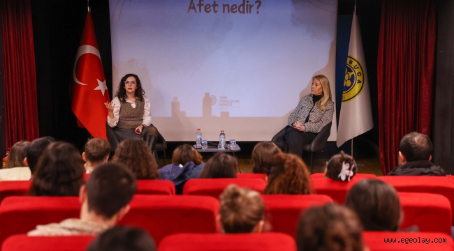 Buca'da geleceğin psikologlarına "afet" semineri 