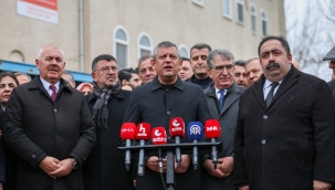 CHP Lideri Özgür Özel: "Deprem'de Yoktunuz'Diyor.İlk Gün Doğanşehir'e Gelen Benim"