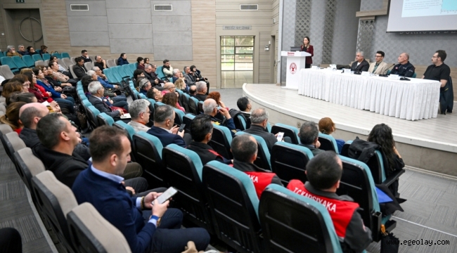 Deprem gerçeği Bornova'da bilimle masaya yatırıldı 