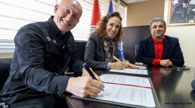 Karşıyaka'da afetlere karşı örnek iş birliği 