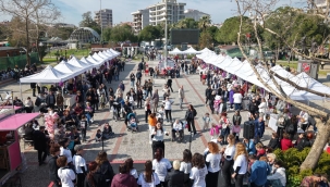 8 Mart'ta Karşıyaka'dan özgürlük çağrısı yükseldi 