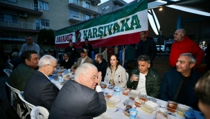 Başkan Ünsal taraftarlarla iftarda buluştu 