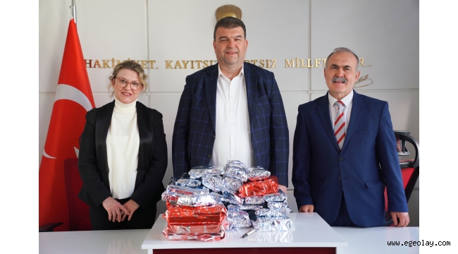 Başkan Yetişkin: Oyuncakları çocuklara kendi ellerimle dağıtacağım" 