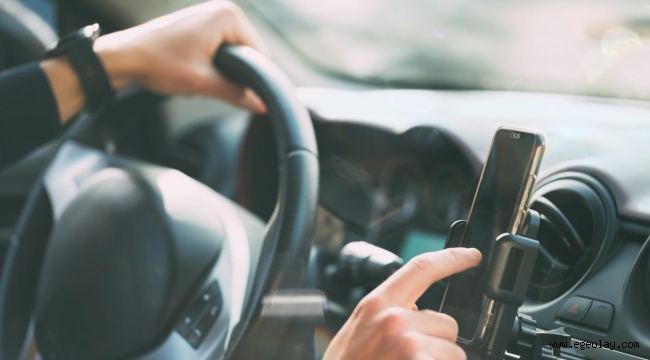 DMM'den 'telefon tutucu ve koku yasaklandı' iddialarına yalanlama 