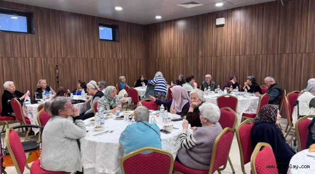 Huzurevinde iftar buluşması 
