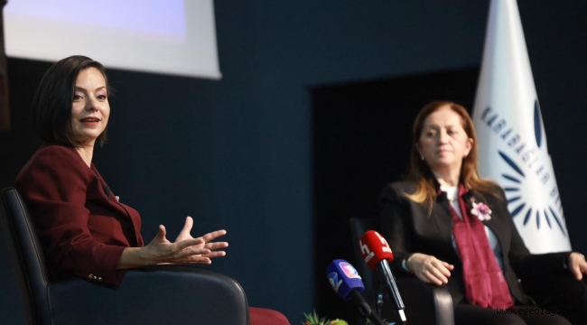 Karabağlar 'da Kadın ve Demokrasi Forumu 