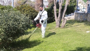 Konak’ın parkları bayramda çiçek gibi 