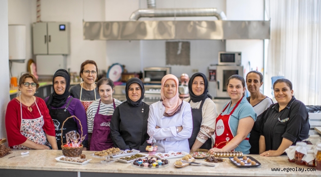 Konak'ta üretim durmuyor 