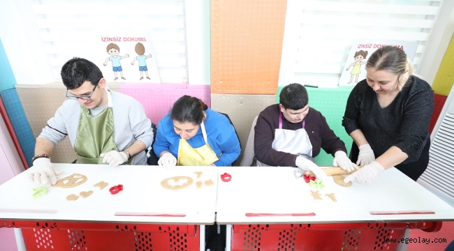 Menderes'in Engelsiz Evi'nde Kurabiye Etkinliği 