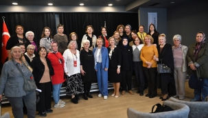 Bornova'da kadın dayanışması güçleniyor 