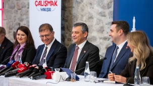 İzmir'de CHP ve Roman yurttaşlar aynı masada 