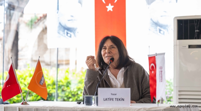Latife Tekin Bornova'da gençlerle buluştu: "Sizin dünyanızı çok merak ediyorum" 