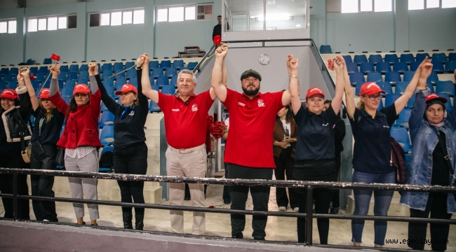 Güzelbahçe'de Çifte Bayram 