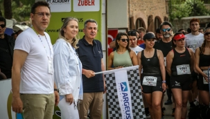 İzmir Valisi Elban: Efeler Yolu Ultra Trail, kadim tarihimiz ile doğa sporlarını bir araya getiriyor 