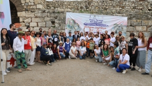 Seferihisar'da 2. Uluslararası Suluboya Festivali sona erdi