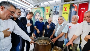 Başkan Tugay: Yanlışın ve zulmün karşısında asla boyun eğmeyeceğiz 