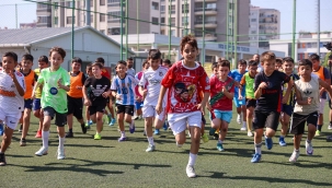 Buca’da yaz tatili futbolla renkleniyor 