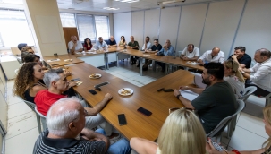 Karşıyaka'da güvenli yapılaşma için ortak akıl buluşması 