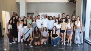 Konak'ın Gençlik Merkezlerine Belçikalı ve Kıbrıslı gençlerden tam not 