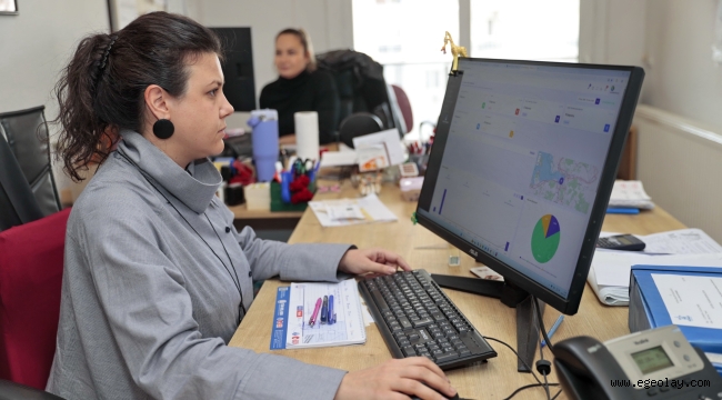 Konak'ta E-Ruhsat dönemi başladı 